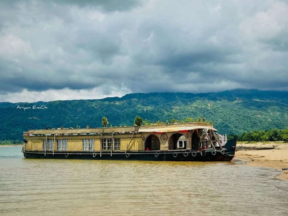 কাগজের নৌকা – Kagojer Nouka 